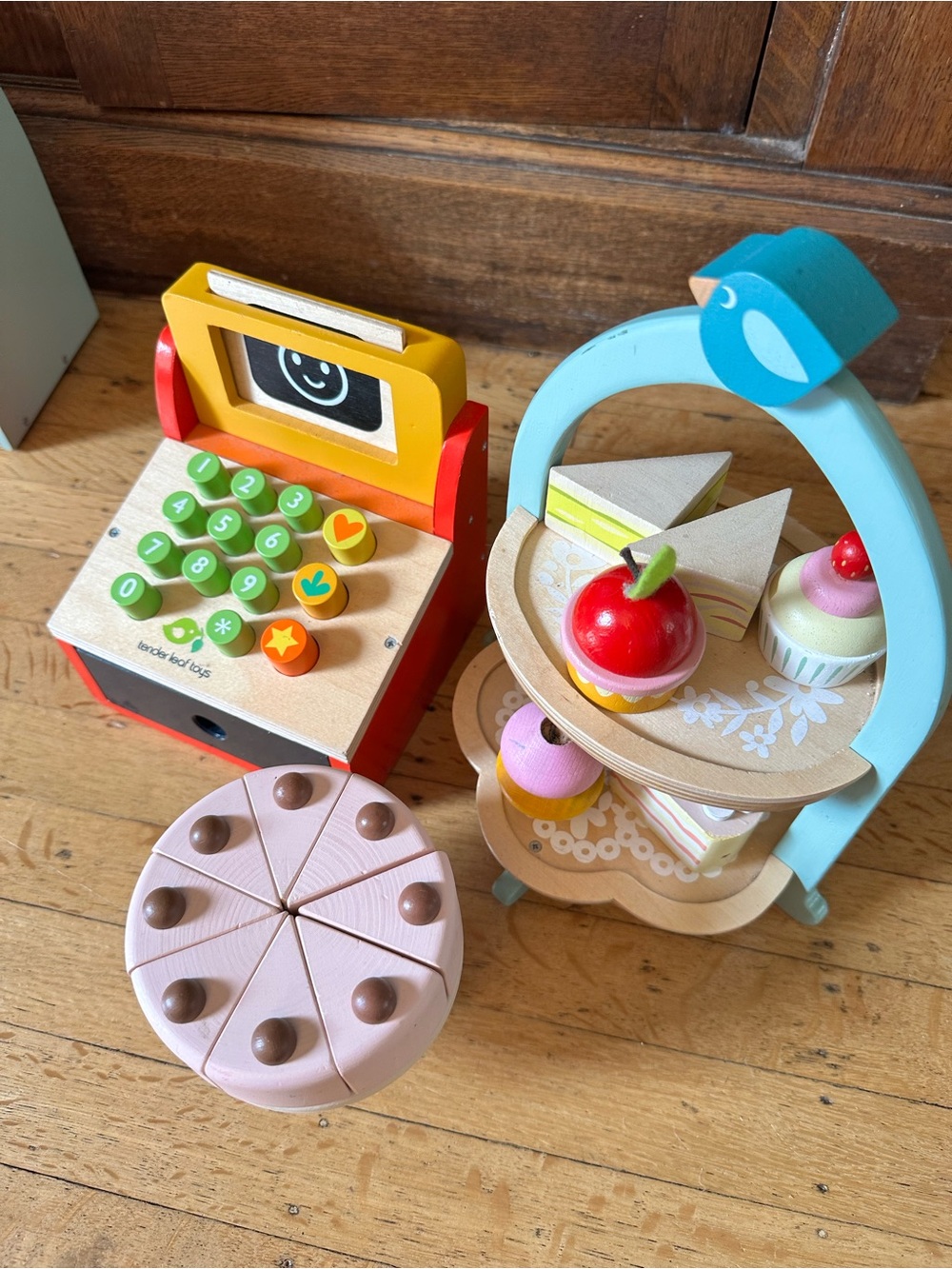 Tender Leaf Toys